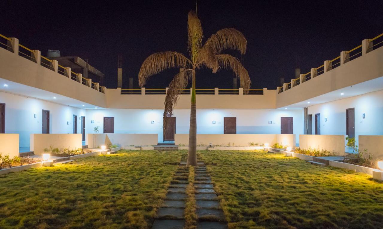 Seagull Beach Resort Chirala Εξωτερικό φωτογραφία
